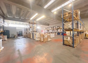 Interno - Locale Commerciale Via Naro, Pomezia - foto 17