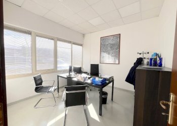 ufficio - Locale Commerciale Via Naro, Pomezia - foto 26