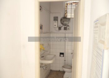 BAGNO - Locale Commerciale Via Nino Bixio 64, Perugia - foto 7