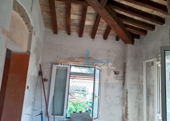 26f494d8-427e-4655-ae43-f33e059c6574.JPG - Terratetto - Terracielo Via Dante Alighieri 27, Massa - foto 5