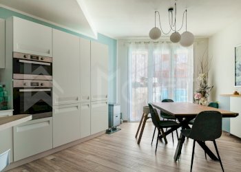 soggiorno - lato cottura - Three-room apartment Via Lazzara Giovanni, Livorno - photo 16