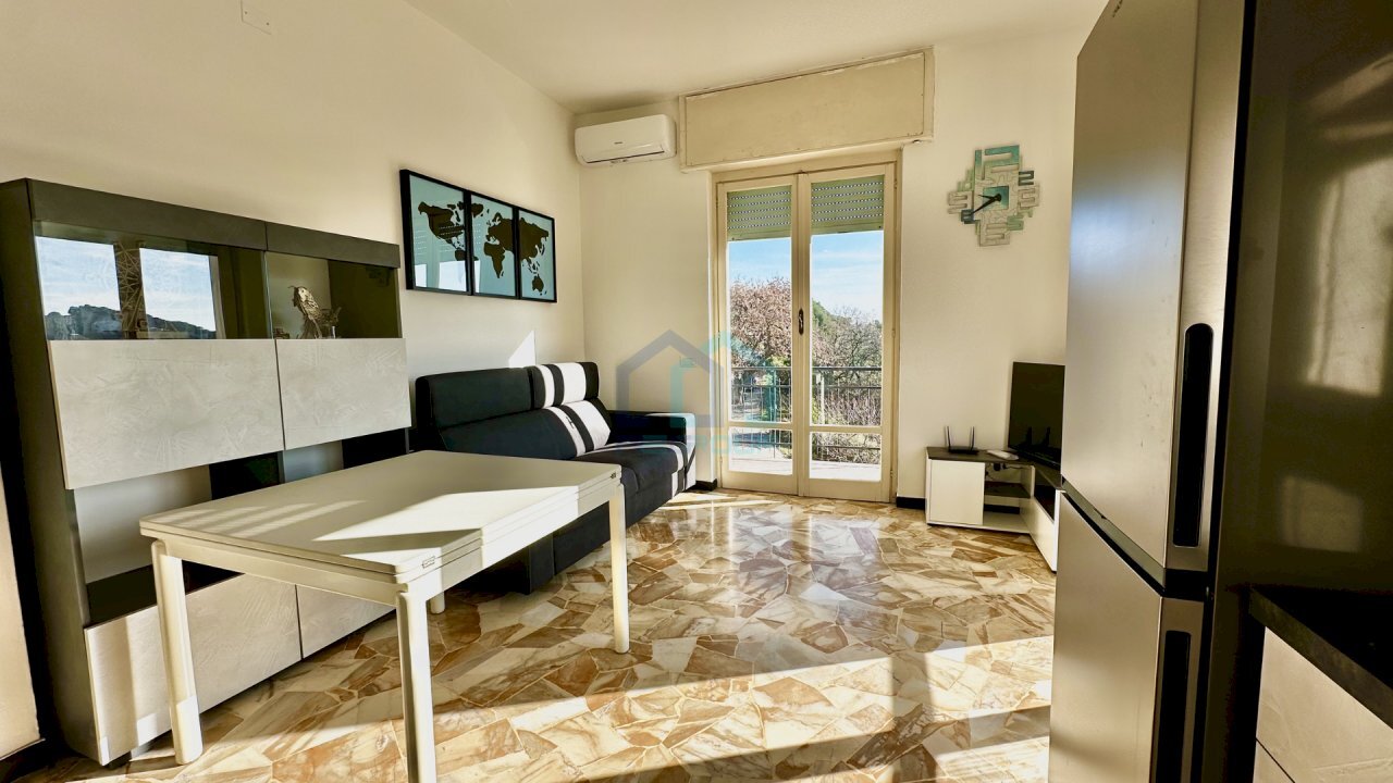 SOGGIORNO - Two-room apartment Via alla Torre 36, Spotorno - photo 3