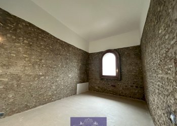 WhatsApp Image 2026-02-27 at 17.55.37 (1).jpeg - Terratetto - Terracielo Via dei Prati, Calenzano - foto 18