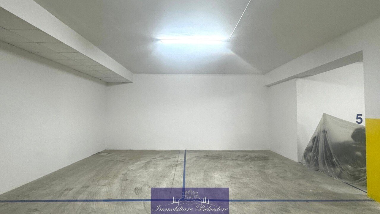 WhatsApp Image 2026-03-02 at 12.47.05 (4).jpeg - Box Piazza Pietro Mascagni, Firenze (zona Santa Maria Novella) - foto 2