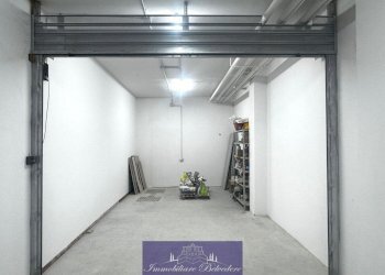 WhatsApp Image 2026-03-02 at 12.47.05 (3).jpeg - Box Piazza Pietro Mascagni, Firenze (zona Santa Maria Novella) - foto 1