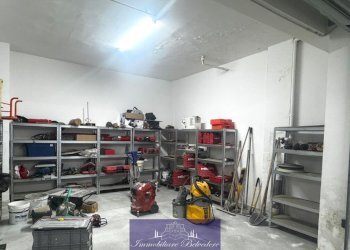 WhatsApp Image 2026-03-02 at 12.47.53 (1).jpeg - Box Piazza Pietro Mascagni, Firenze (zona Santa Maria Novella) - foto 7