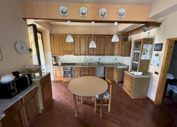 cucina - Villa Via del Bisenzio, Vernio - foto 14