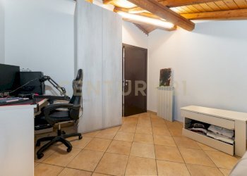 Via Imola 13 (36).jpg - Three-room apartment Via Imola 13, San Giovanni la Punta - photo 18