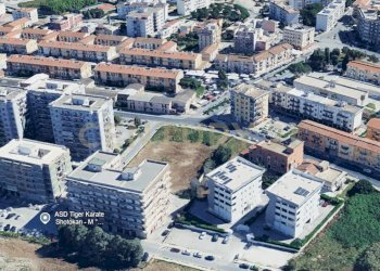 Viale dei Comuni1.jpg - Terreno edificabile Viale dei Comuni 29, Siracusa - foto 2