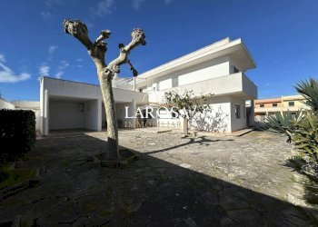 37.jpg - Casa indipendente Piazza Vincenzo Bellini 7, Melendugno - foto 6