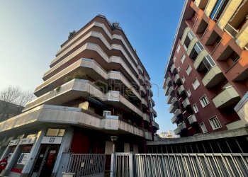 Bilocale Via Edmondo de Amicis, n., Rho - foto 1