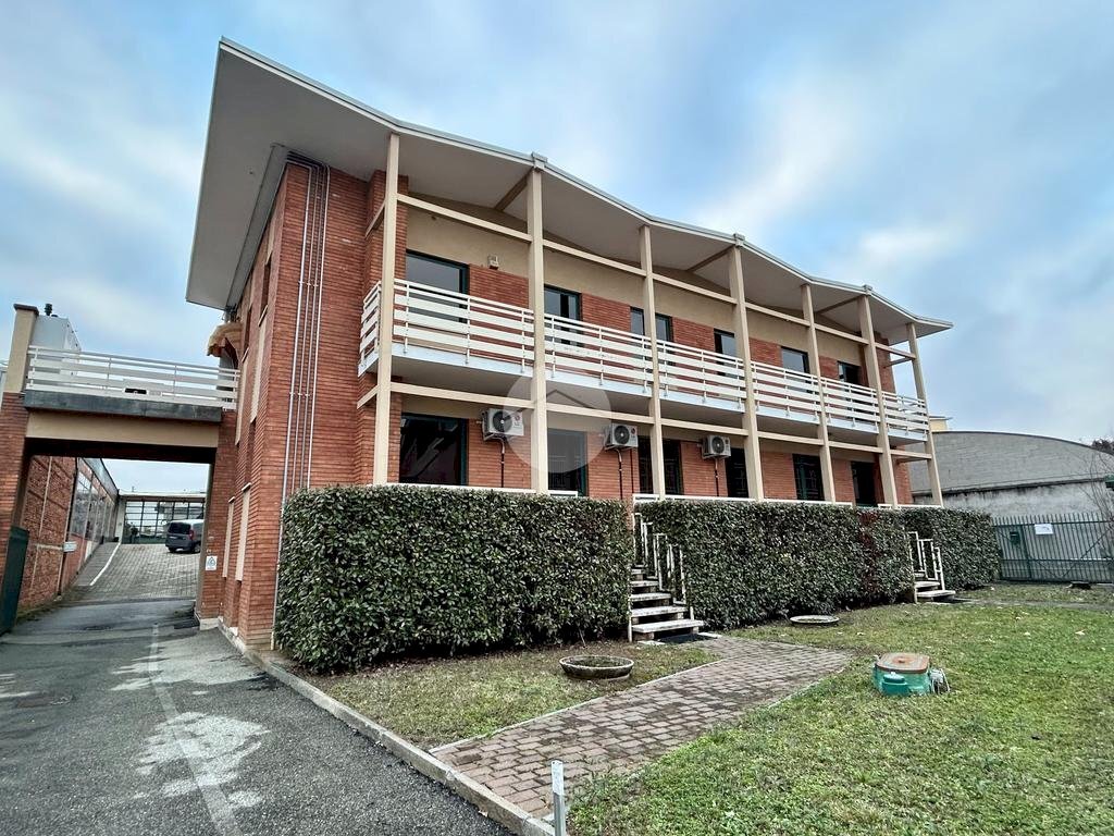 Capannone Via Padova, Beinasco - foto 1