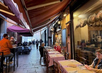 One-room apartment Bologna - photo 6