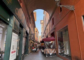 One-room apartment Bologna - photo 7