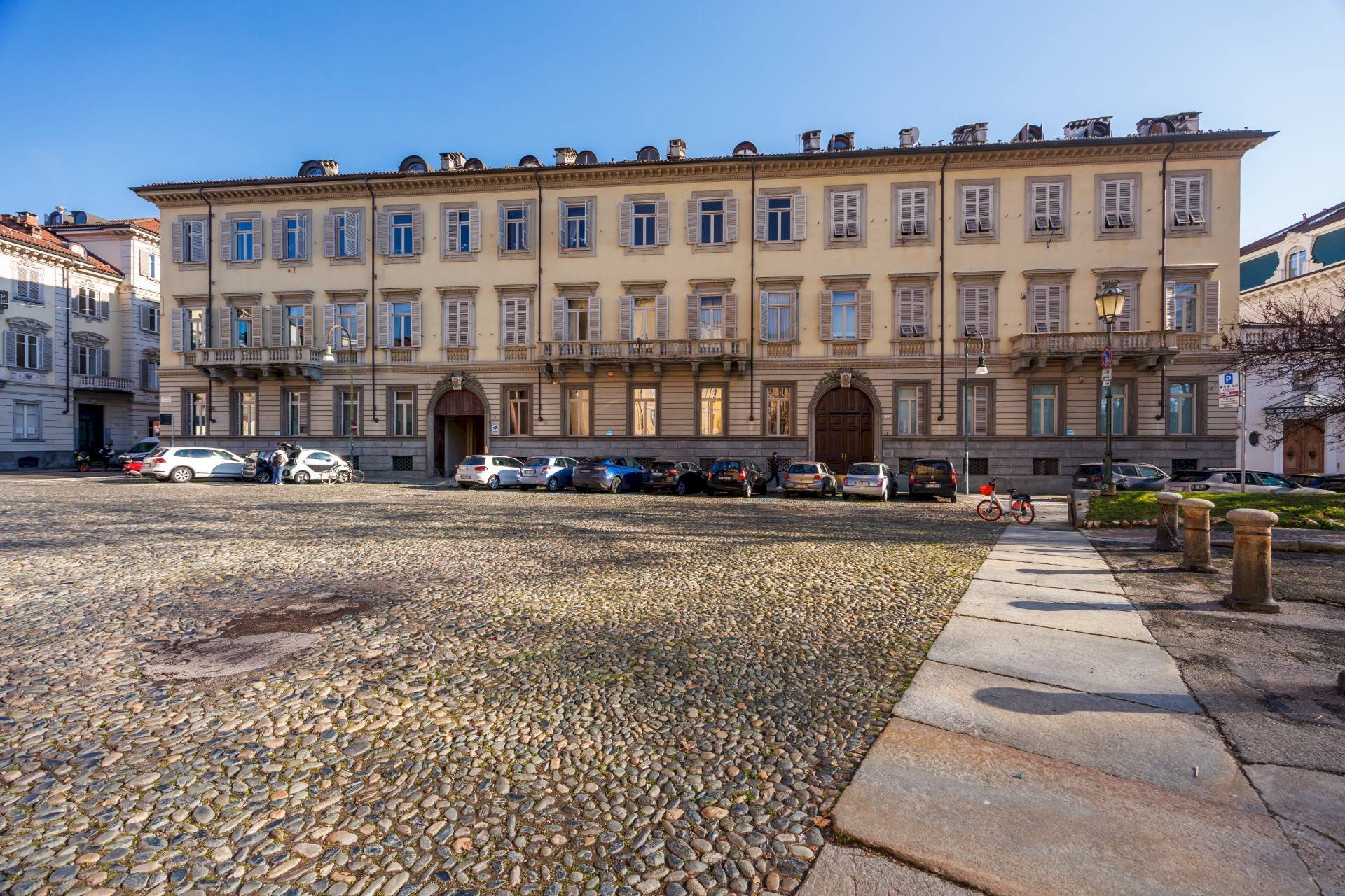 Trilocale Torino (zona Centro) - foto 2