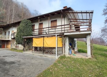 Casa indipendente Via ai Monti, 32, Envie - foto 2