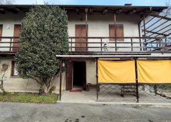 Casa indipendente Via ai Monti, 32, Envie - foto 4