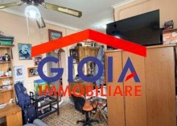 Two-room apartment Mondragone - photo 2