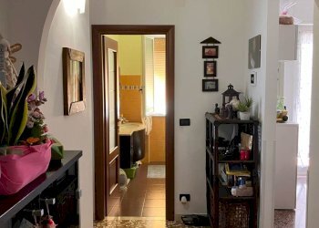 Trilocale Savona - foto 5