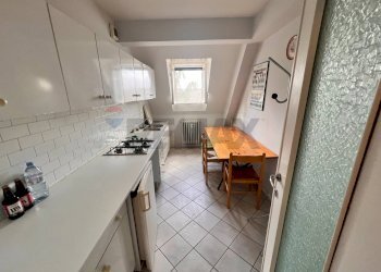 Bilocale Piazza Giovanni XXIII, 30 
 Valenza, Valenza - foto 5