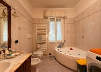 Porzione di casa Via Secchiano, Valsamoggia (zona Modena Est) - foto 13