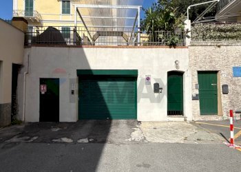 Bilocale Via Casati, 2 
 Sestri Ponente, Genova (zona Sestri Ponente) - foto 3