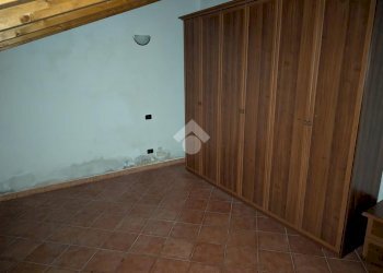 Three-room apartment Via Giuseppe Dossetti, Canossa - photo 6