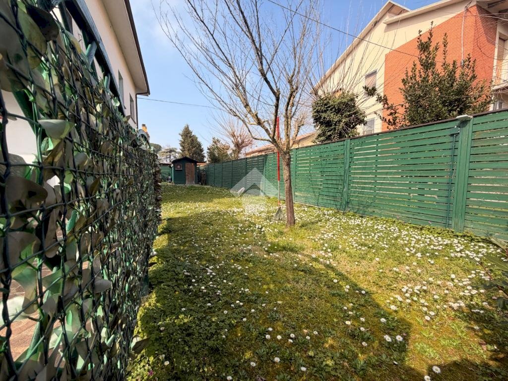 Portion of a house Via Augusto Maiani, Budrio - photo 3