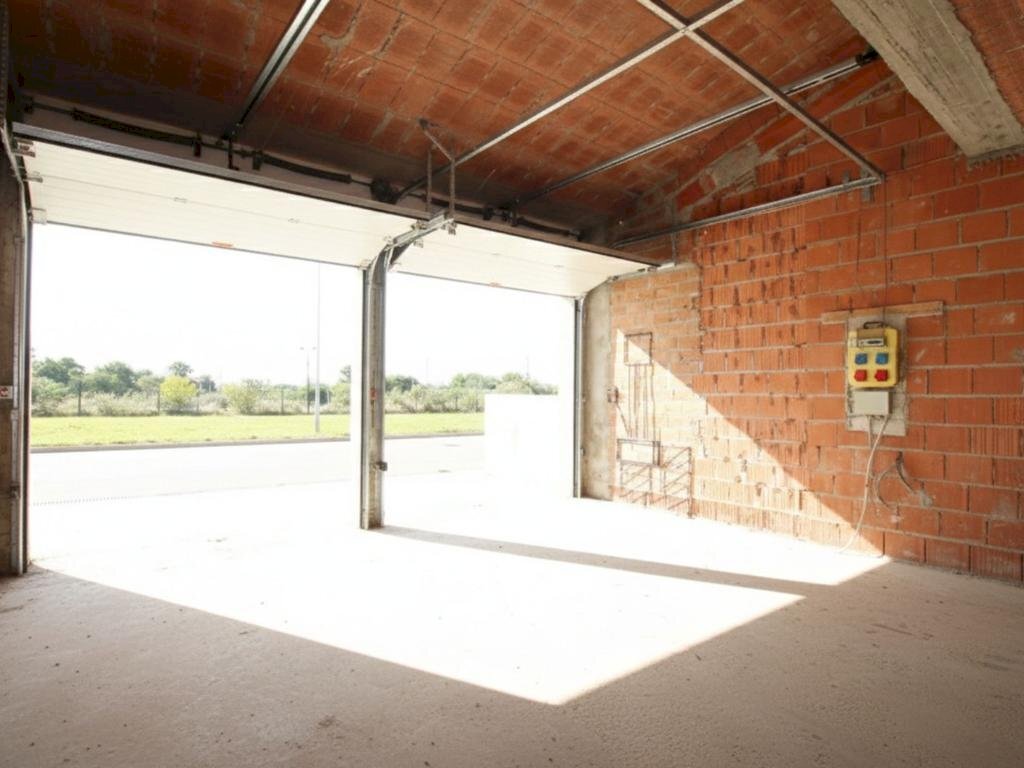 Portion of a house Via focherini, San Possidonio - photo 3