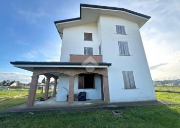 Porzione di casa Via focherini, San Possidonio - foto 1