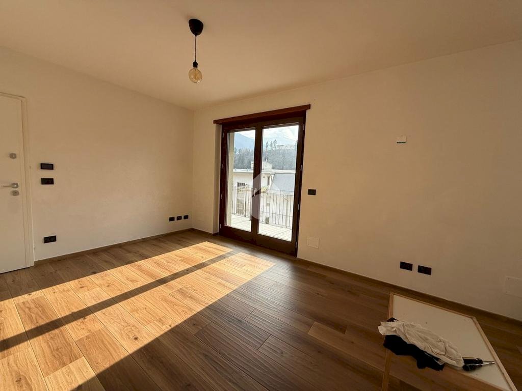 Three-room apartment Via Giacomo Matteotti, Lanzo Torinese - photo 3