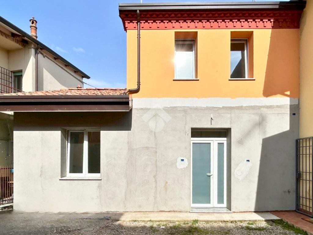 Three-room apartment Via carreggiata, Molinella - photo 1