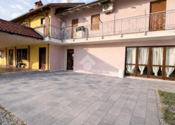 Villa Str. Volvera, Orbassano - foto 1