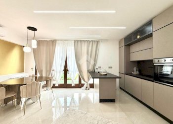 Villa Str. Volvera, Orbassano - foto 3