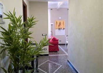 Trilocale Genova (zona Sestri Ponente) - foto 7