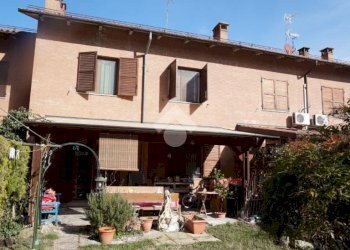 Villa a Schiera Str. Cavezzo, Modena (zona Baggiovara) - foto 2