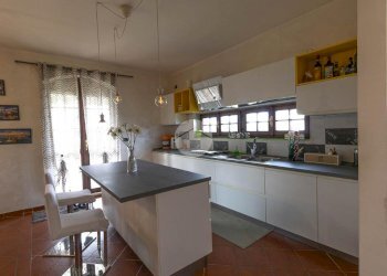 Villa Via Einaudi, Valfenera - foto 5