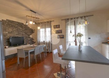 Villa Via Einaudi, Valfenera - foto 8