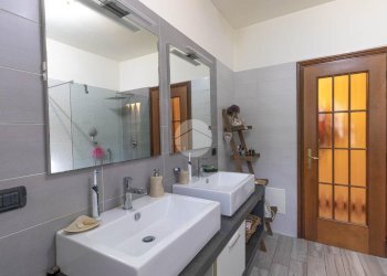 Villa Via Einaudi, Valfenera - foto 21