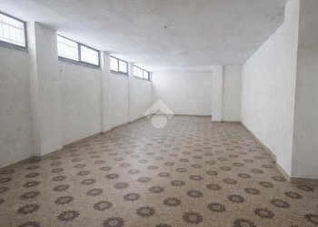 One-room apartment Viale Risorgimento, Reggio nell'Emilia - photo 2