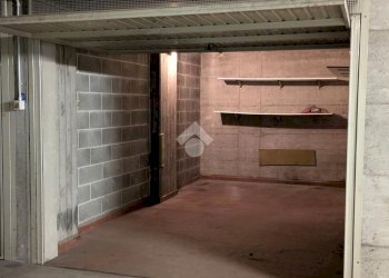 Box Via Enrico Cialdini, Milano (zona Affori) - foto 8