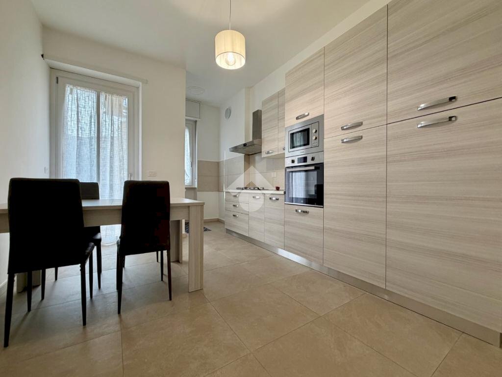 Two-room apartment Via Mazzè, Torino (neighborhood Lucento) - photo 2