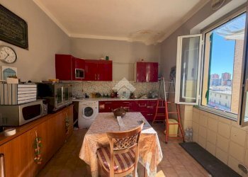 Trilocale Corso perrone, Genova (zona Cornigliano) - foto 6