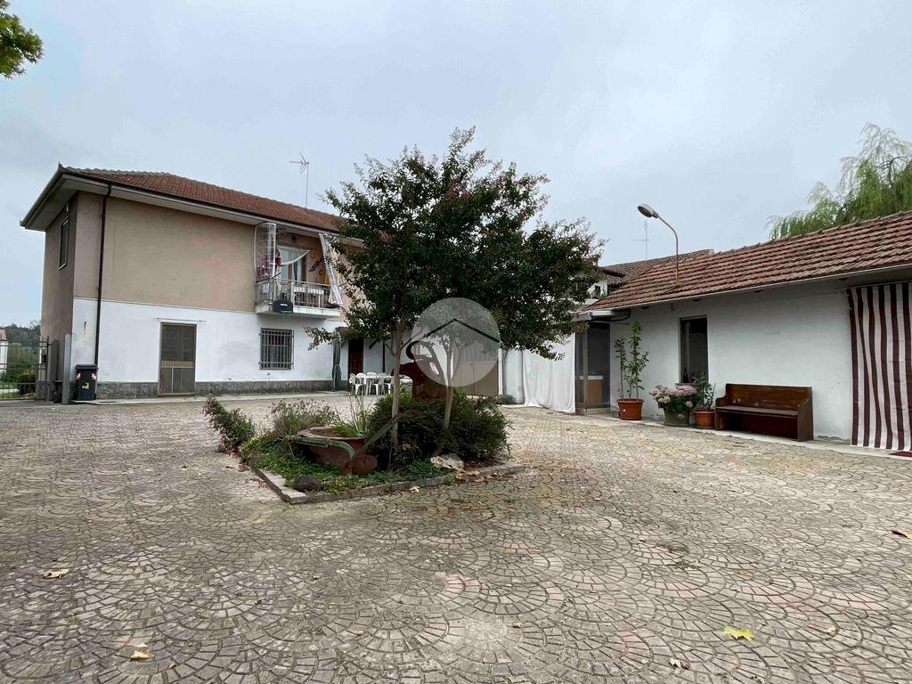 Casa semi indipendente Località Canova, Asti - foto 1