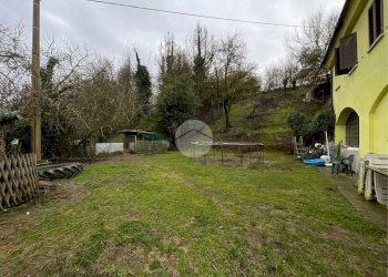 Casa indipendente Via Mattarella, Asti - foto 4