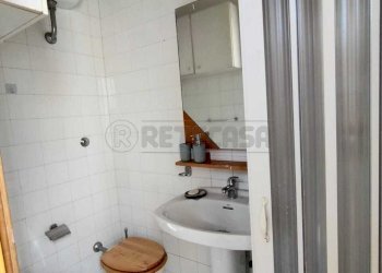 WhatsApp Image 2026-03-04 at 07.45.04 (4).jpeg - Bilocale Vicolo della Neve 10, Salerno - foto 11