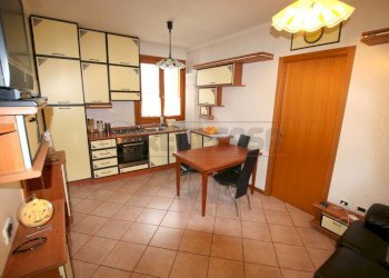 IMG_4961.JPG - Trilocale Via Riviera Berica 451, Vicenza - foto 1