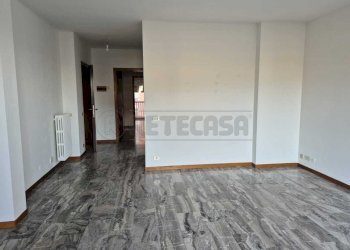 8e533ec1-b23a-4b73-aca5-3da455c0e1b0.jpg - Appartamento Bergamo - foto 4