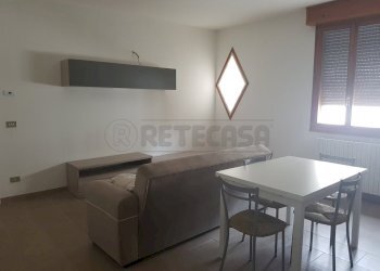 2_Zona giorno.jpg - Appartamento Bondeno - foto 2