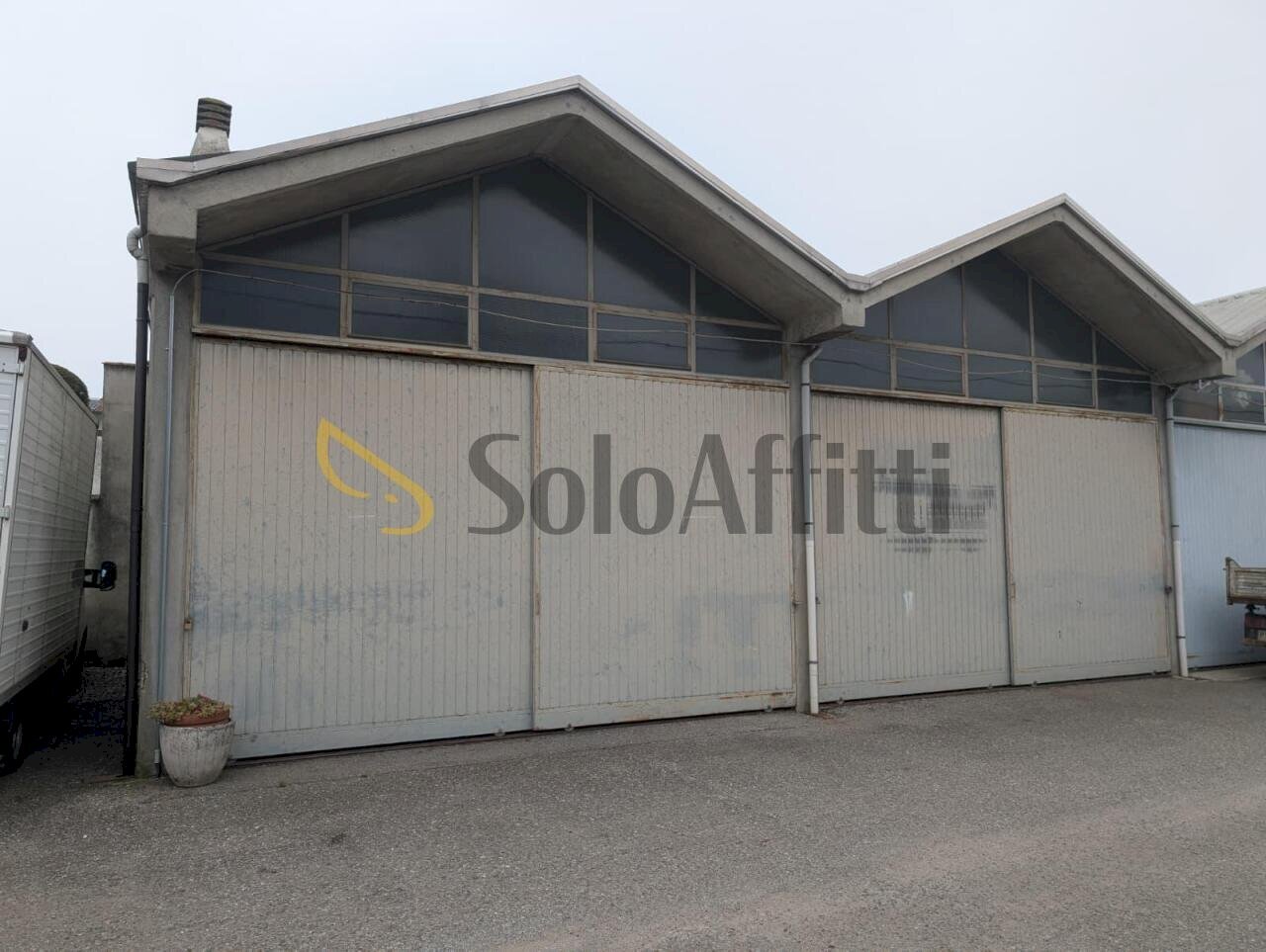1.jpeg - Warehouse Corso Isonzo 27, Seveso - photo 1